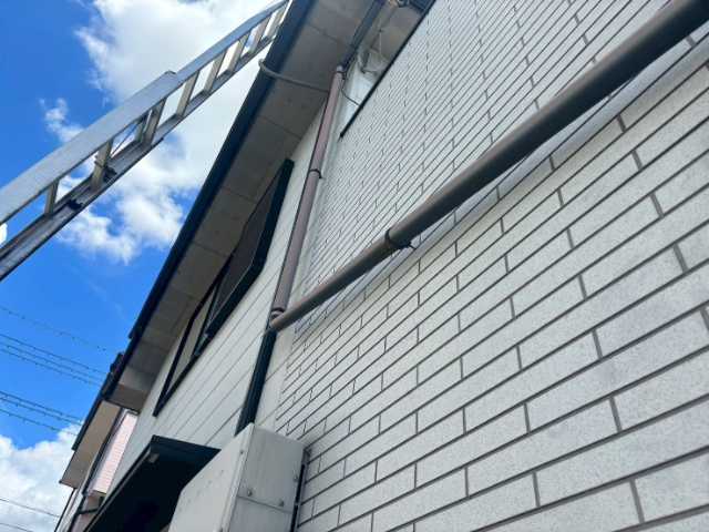 外壁と雨樋の状態